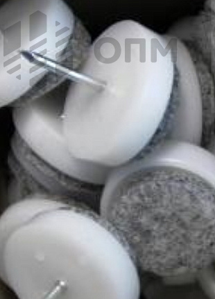 ОПМ 229002 Подпятник фетровый с гвоздем, белый пластик